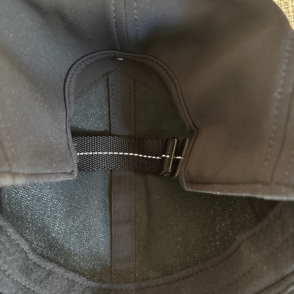 lululemon athletica Black Hat - Picture 5 of 5